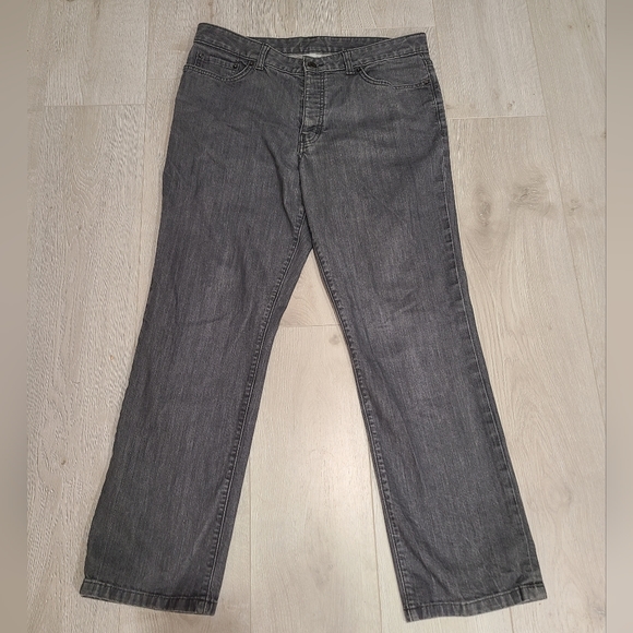 Patagonia Jeans - Picture 3 of 15
